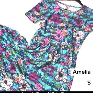 Amelia dress with pockets and zipper